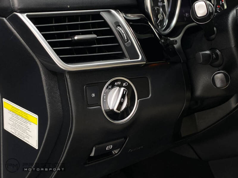 2014 Mercedes-Benz GL-Class GL 550 4MATIC