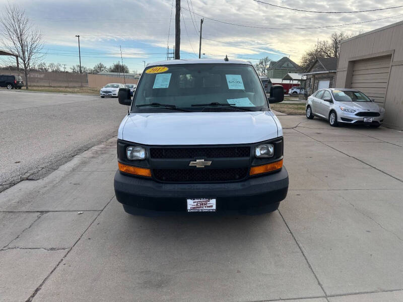 2017 Chevrolet Express LS 2500