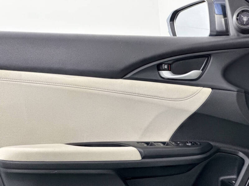 2019 Honda Insight EX