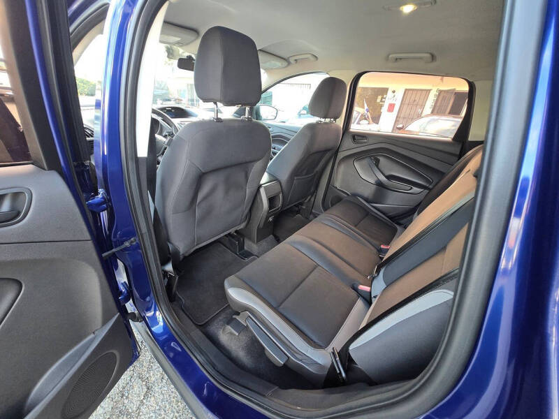 2015 Ford Escape S