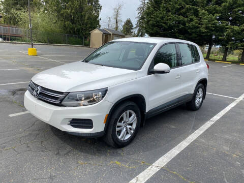 2013 Volkswagen Tiguan for sale at KARMA AUTO SALES in Federal Way WA