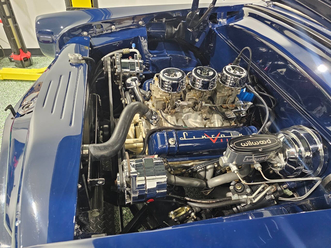 1953 Ford Mainline 19