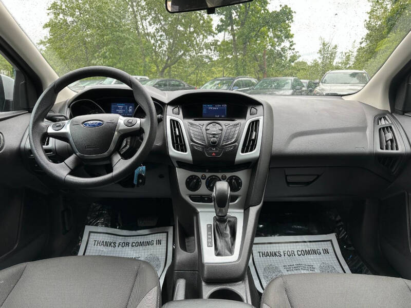 2012 Ford Focus SE