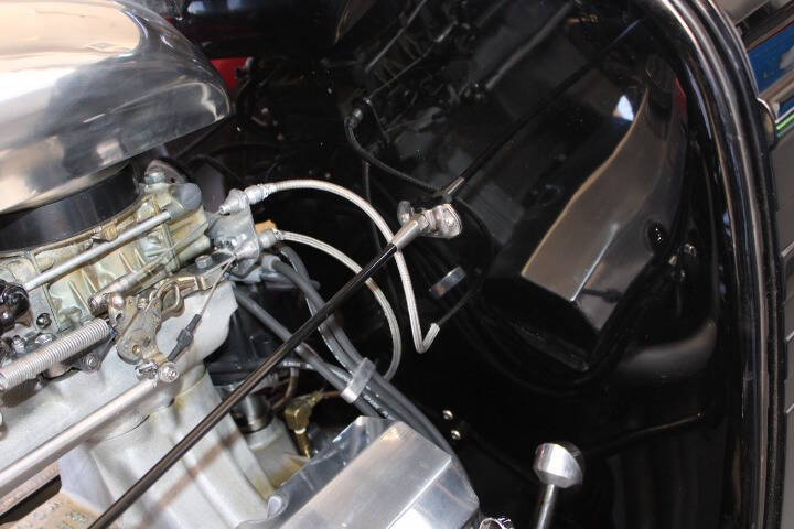 1932 Ford Deluxe