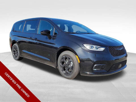 2023 Chrysler Pacifica Plug-In Hybrid Limited