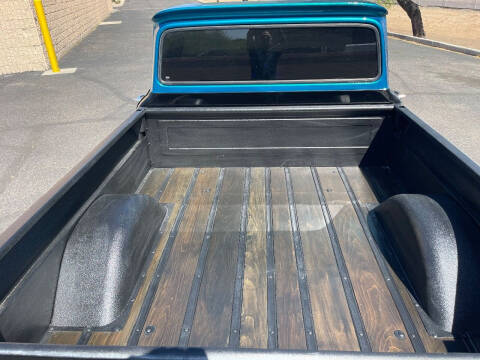 1961 Chevrolet Apache