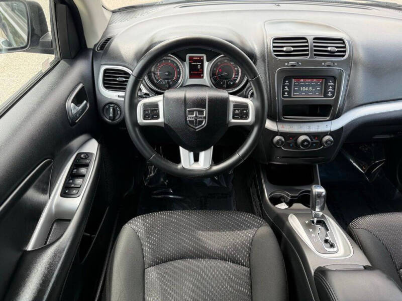 2019 Dodge Journey SE