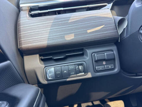 2025 GMC Sierra EV Denali