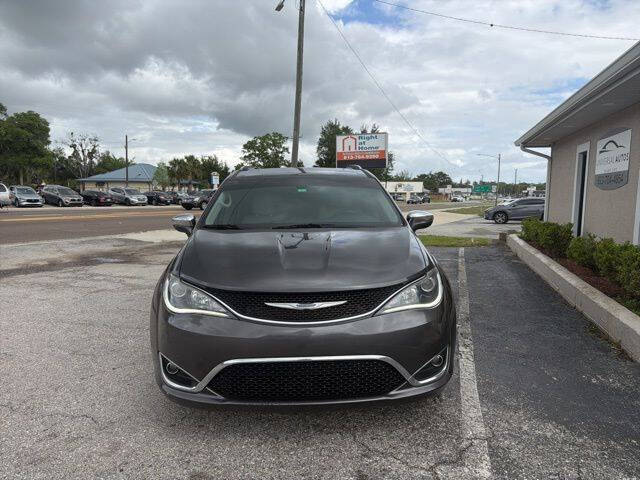 2020 Chrysler Pacifica Limited
