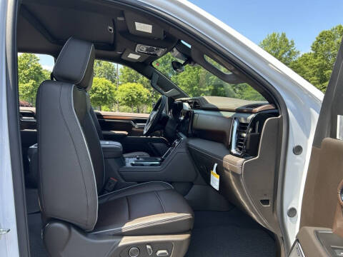 2025 GMC Sierra 2500HD