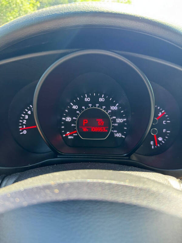 2015 Kia Soul +