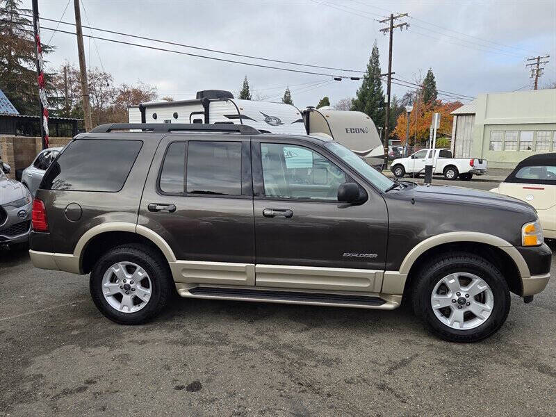 2005 Ford Explorer Eddie Bauer
