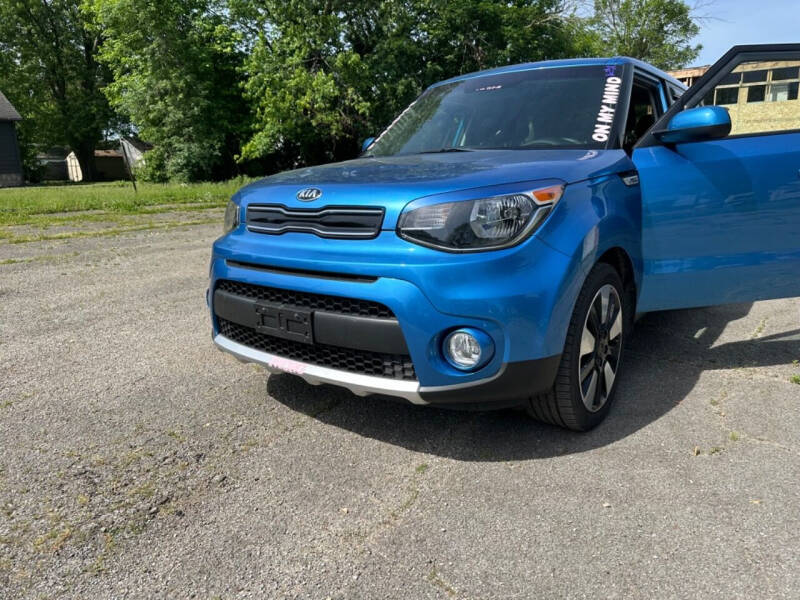 2018 Kia Soul +