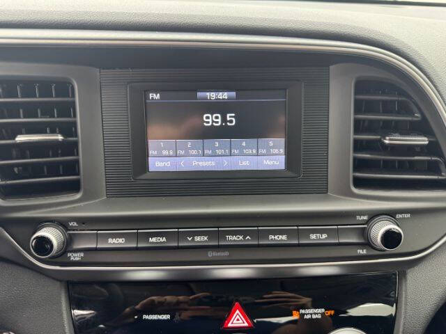 2019 Hyundai Elantra