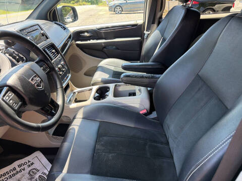 2017 Dodge Grand Caravan SXT