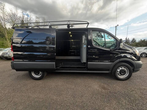 2017 Ford Transit 150