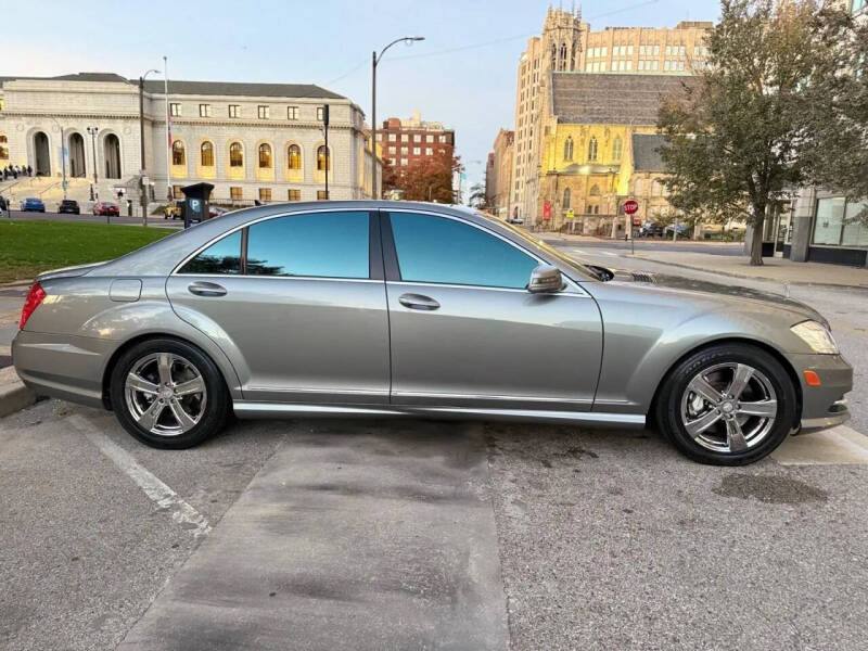2010 Mercedes-Benz S-Class S 550