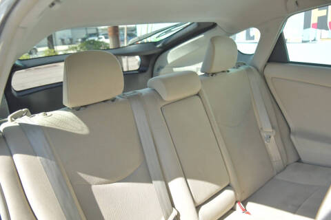 2015 Toyota Prius Three