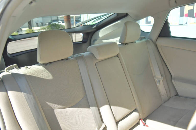 2015 Toyota Prius Three