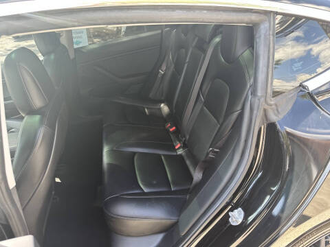 2019 Tesla Model 3 Mid Range