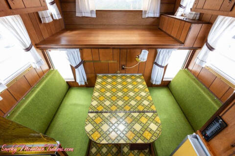 1951 International L-130