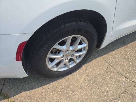 2017 Chrysler Pacifica LX