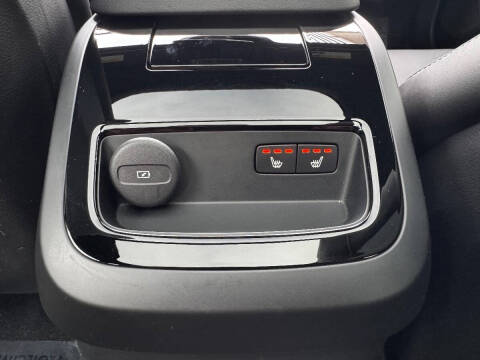 2022 Volvo V60 Recharge T8 Polestar Engineered