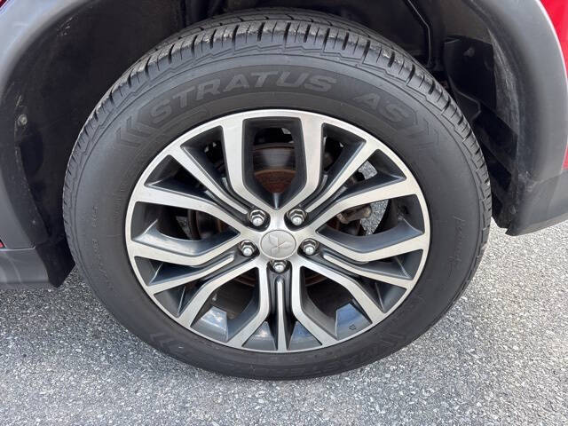 2019 Mitsubishi Outlander Sport SE