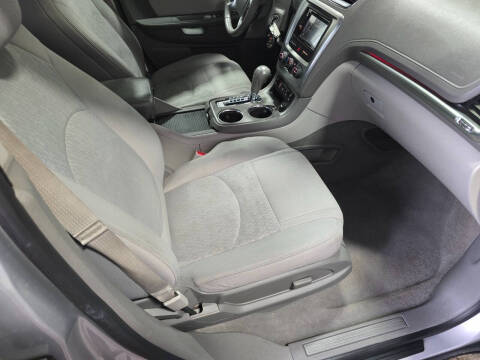 2013 GMC Acadia SLE-2