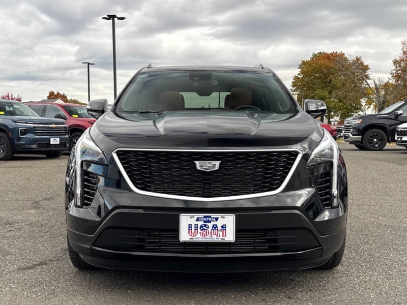 2023 Cadillac XT4 Sport
