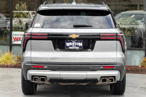 2024 Chevrolet Traverse LT