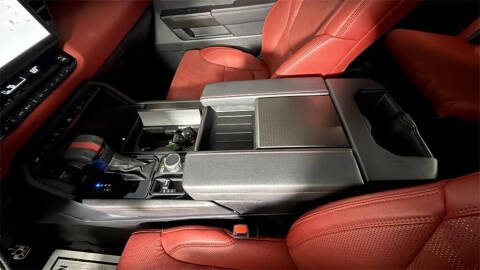 2025 Toyota Sequoia SR5