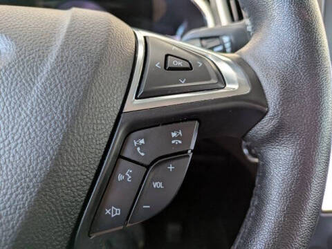 2021 Ford Edge Titanium