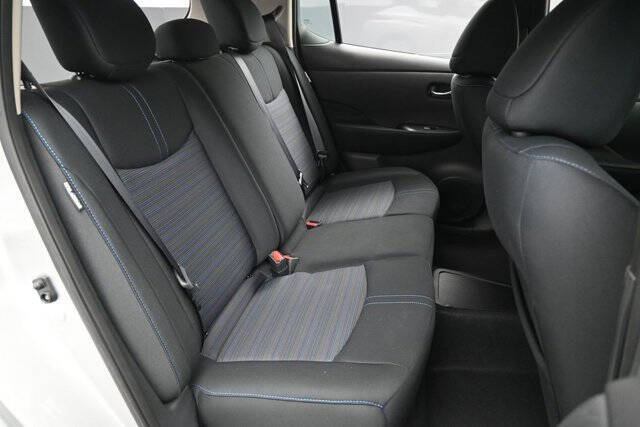 2023 Nissan LEAF S