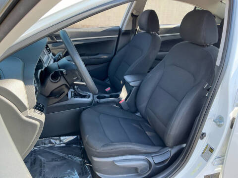 2019 Hyundai Elantra