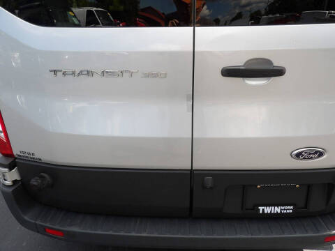 2017 Ford Transit