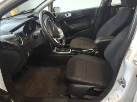 2015 Ford Fiesta SE