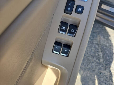 2014 Kia Cadenza Premium