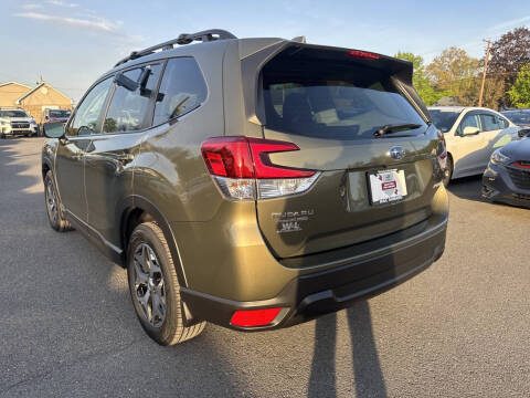 2023 Subaru Forester Premium