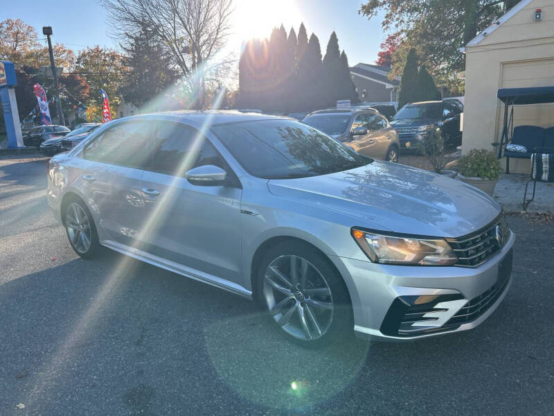 2018 Volkswagen Passat 2.0T R-Line
