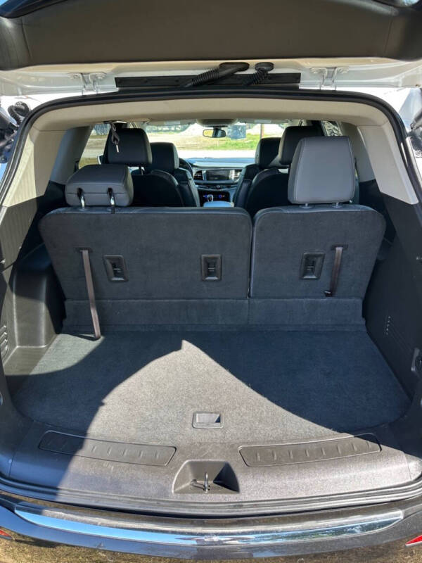 2019 Buick Enclave Essence