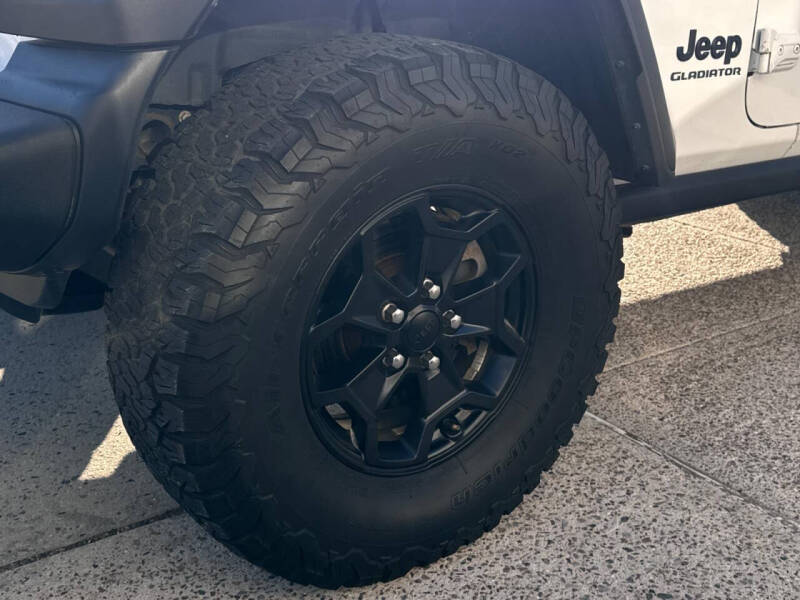 2020 Jeep Gladiator Sport S