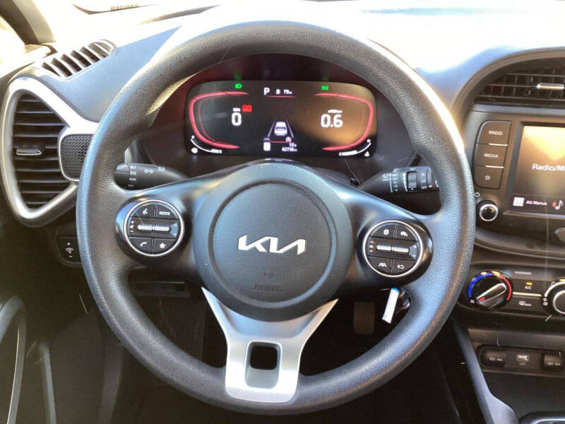 2023 Kia Soul LX