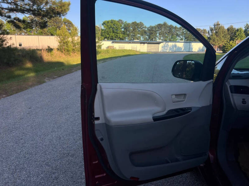 2014 Toyota Sienna