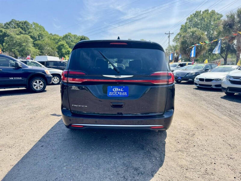 2023 Chrysler Pacifica Touring L