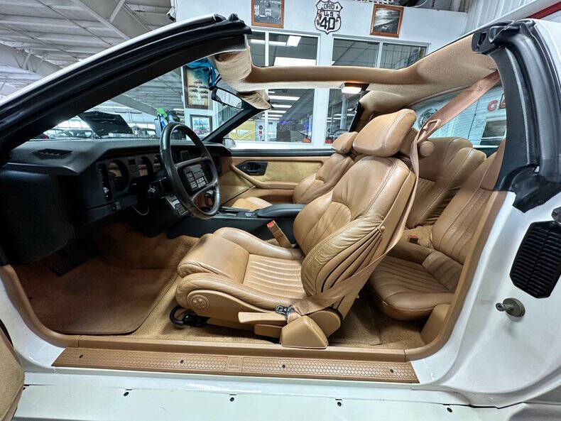 1989 Pontiac Firebird Trans Am GTA