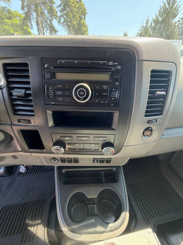 2016 Nissan NV