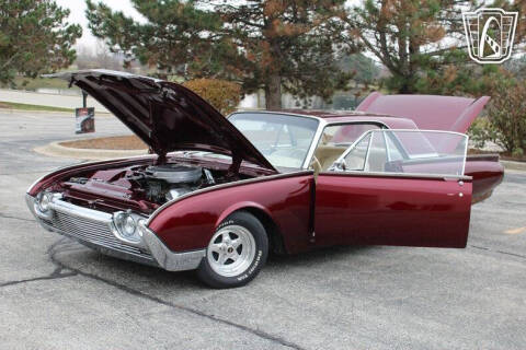 1962 Ford Thunderbird