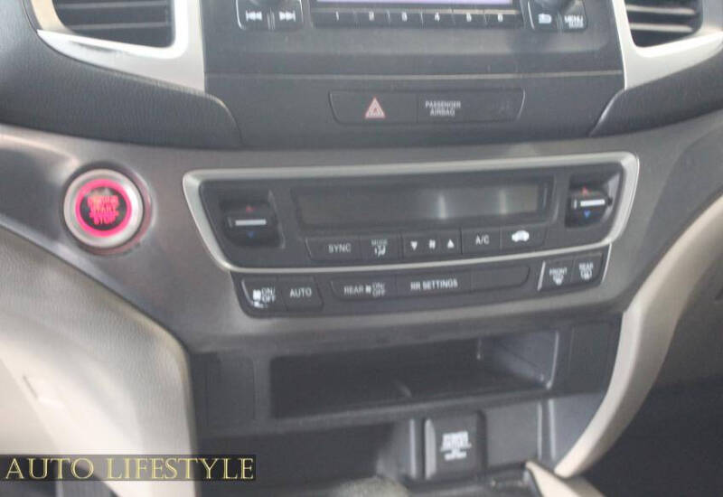 2017 Honda Ridgeline RTS