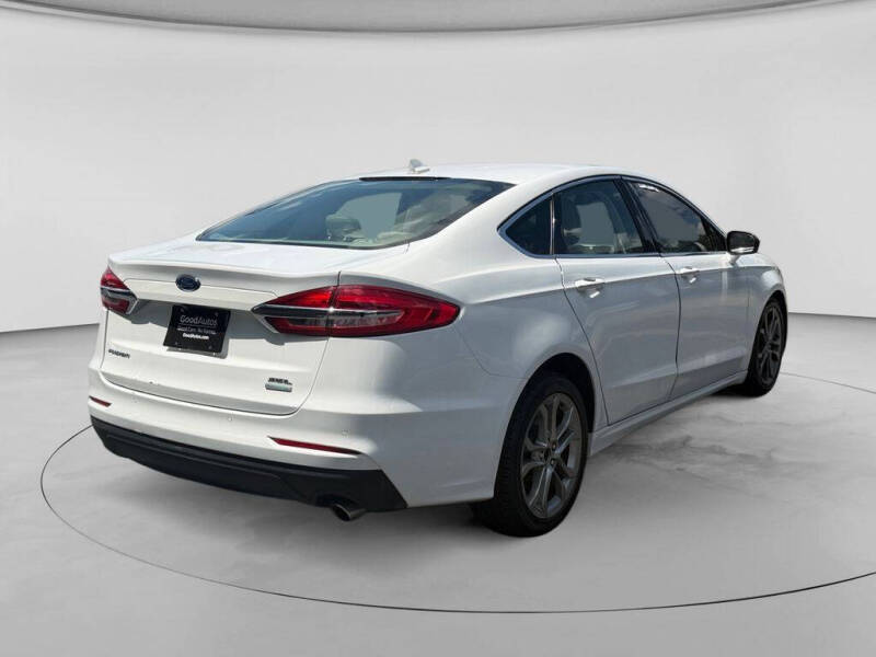 2019 Ford Fusion SEL